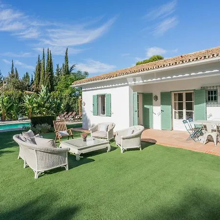 Villa En Artola&friends *