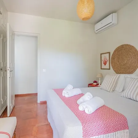 En Artola&friends Vila Marbella